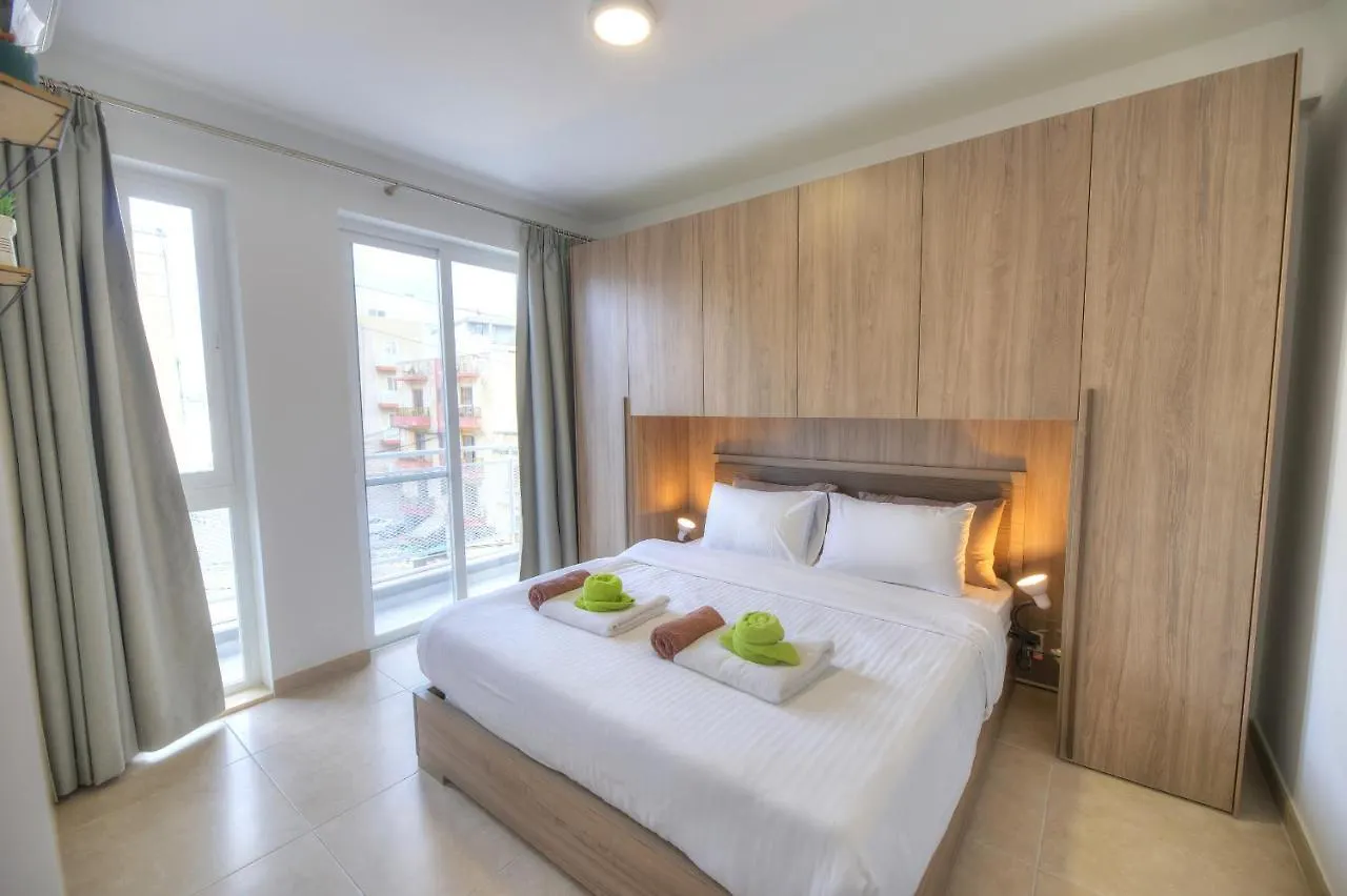 Spacious And Tastefully Furnished 2 Bedroom Apartment Ddif1-3 Gzira 0*,